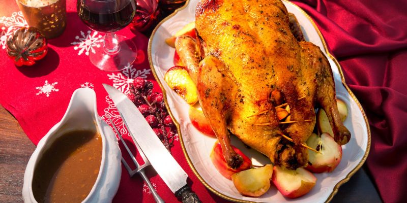 Gans mit Kürbis und Bratäpfeln